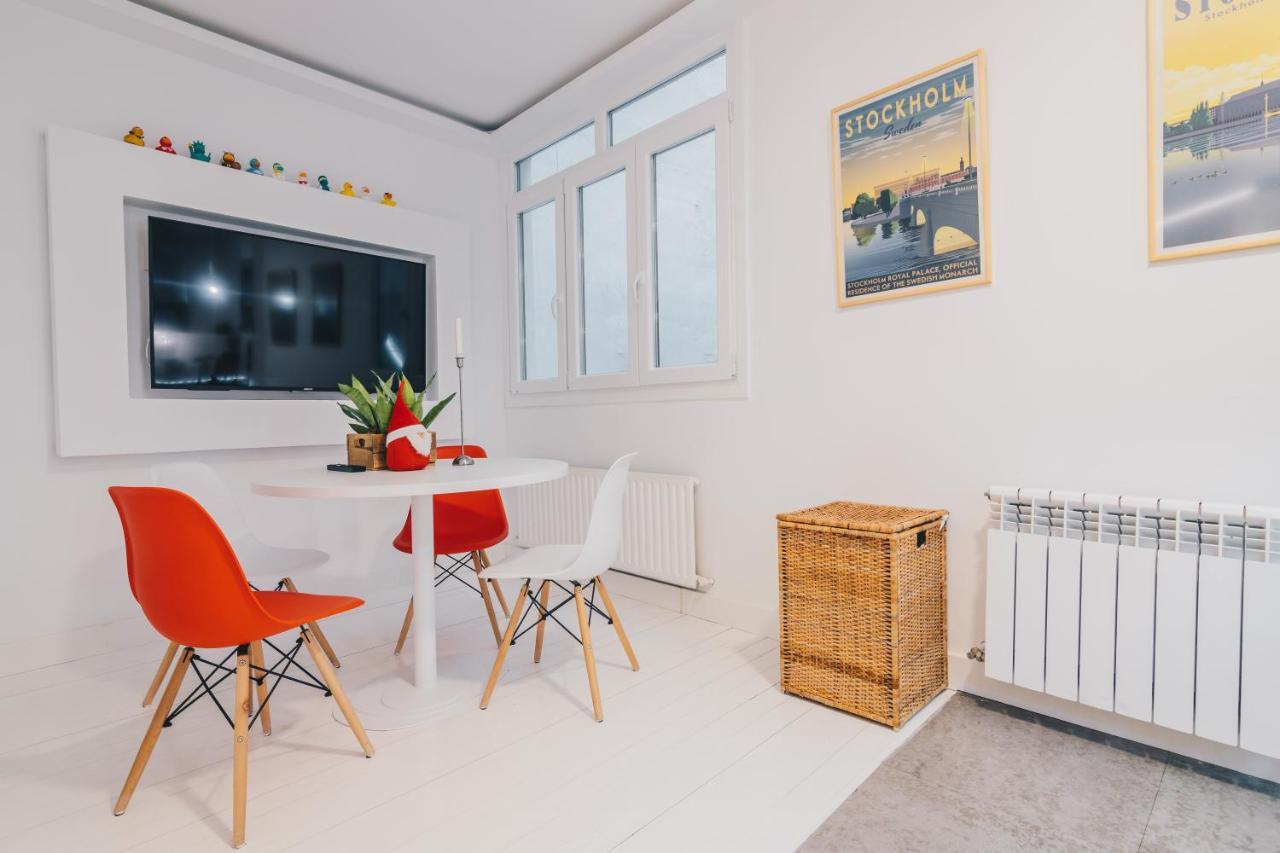 Plaza Nueva Apartment By People Rentals Bilbao Bagian luar foto
