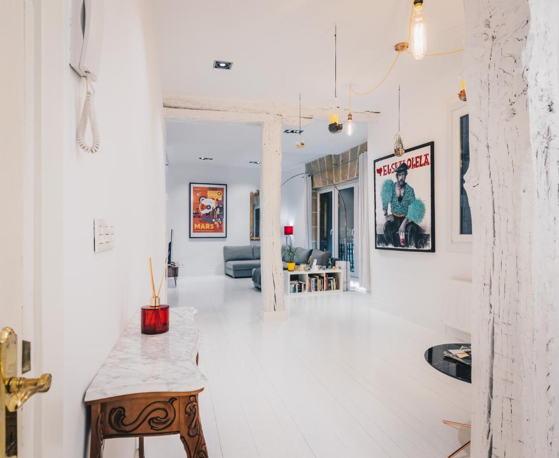 Plaza Nueva Apartment By People Rentals Bilbao Bagian luar foto